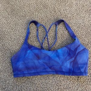 Lululemon sports bra